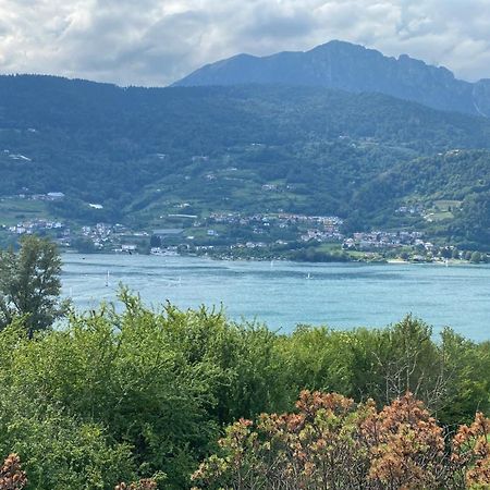 Lake Apartment Ischia Green 테나 외부 사진