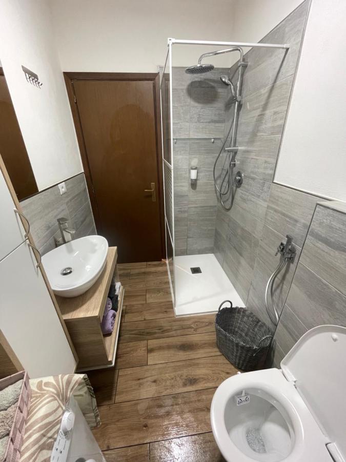 Lake Apartment Ischia Green 테나 외부 사진